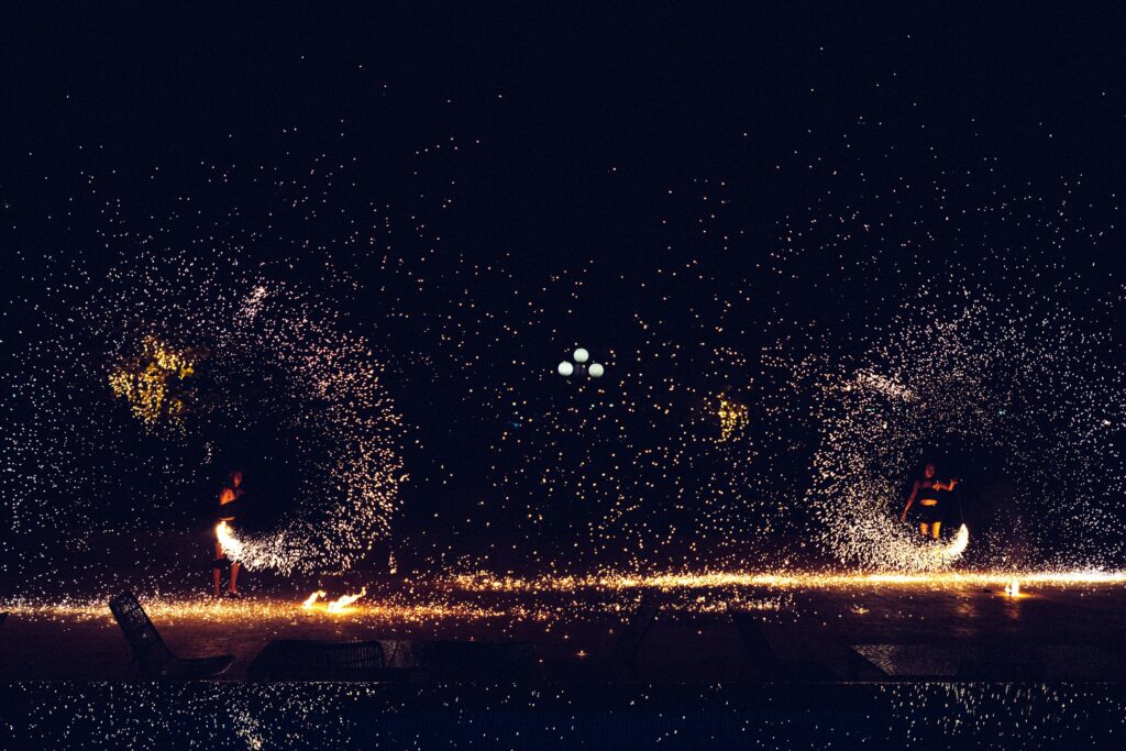 Mesmerizing display of sparkling fireworks lighting up the night sky.